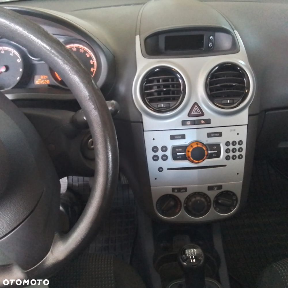 Opel Corsa 1.2 16V Edition 150 - 8