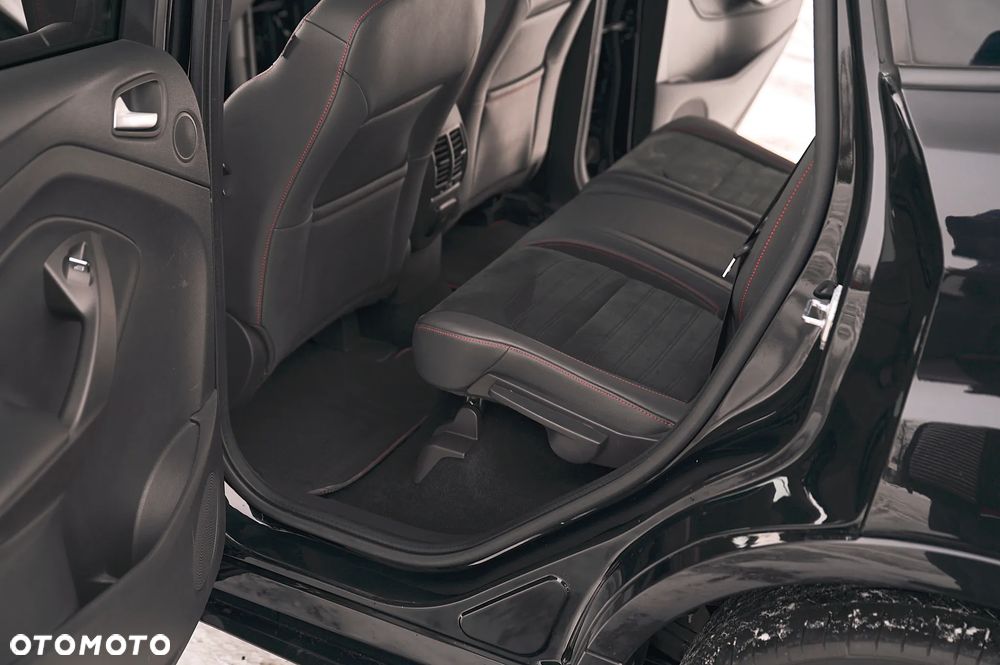 Ford Kuga 2.0 TDCi AWD ST-Line Black - 21