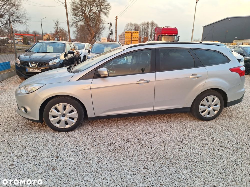 Ford Focus - 12