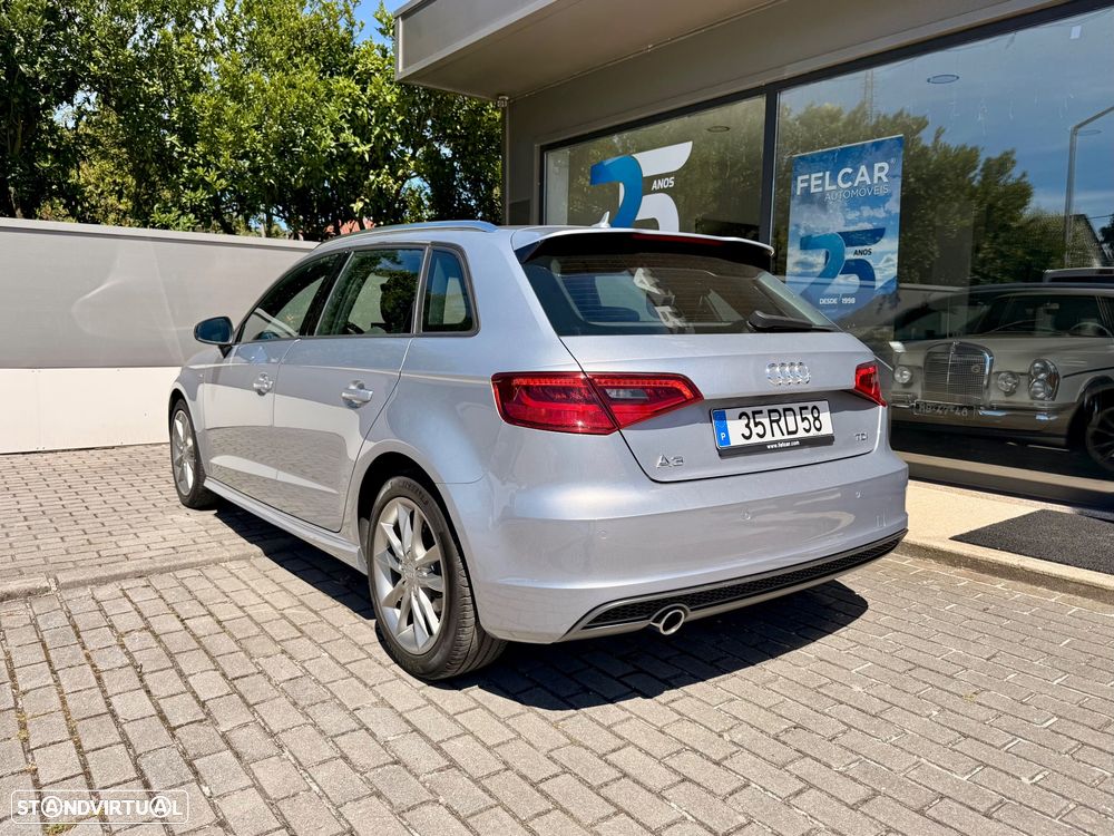 Audi A3 Sportback 1.6 TDI S-line - 4