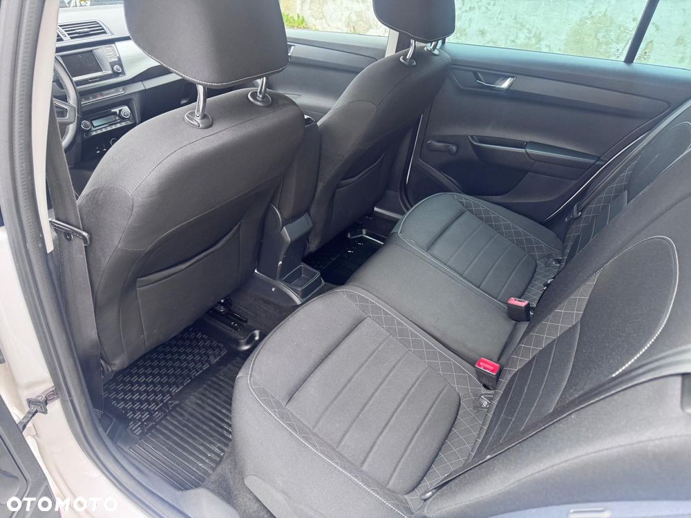 Skoda Fabia 1.2 TSI Style - 7