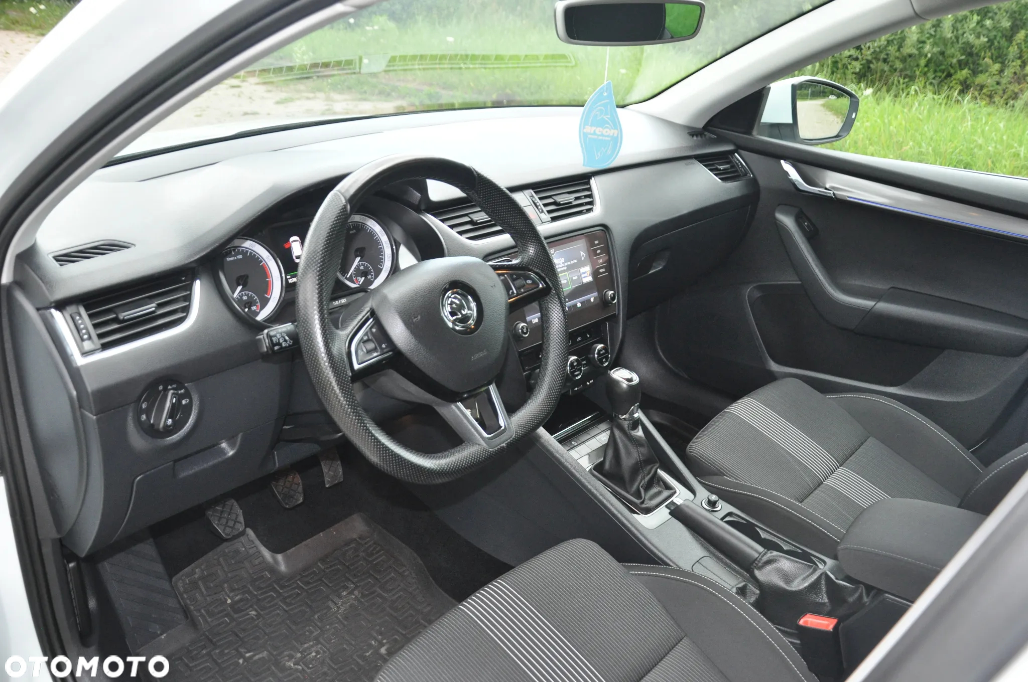 Skoda Octavia - 25