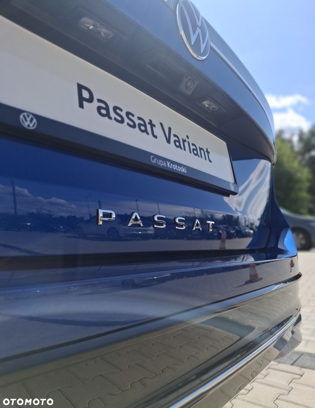 Volkswagen Passat 2.0 TDI SCR Elegance DSG - 10