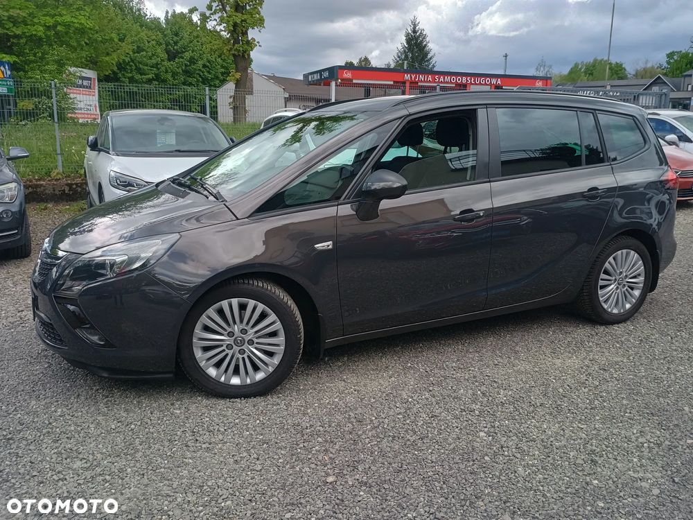Opel Zafira - 2