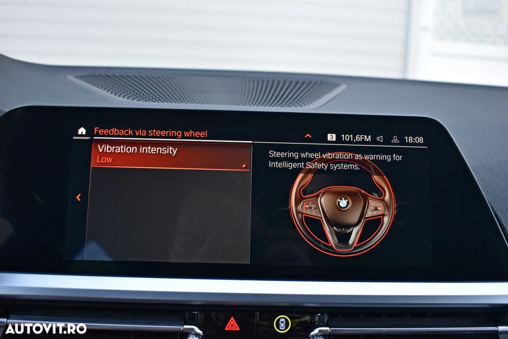 BMW Seria 3 320i Aut. M Sport - 22
