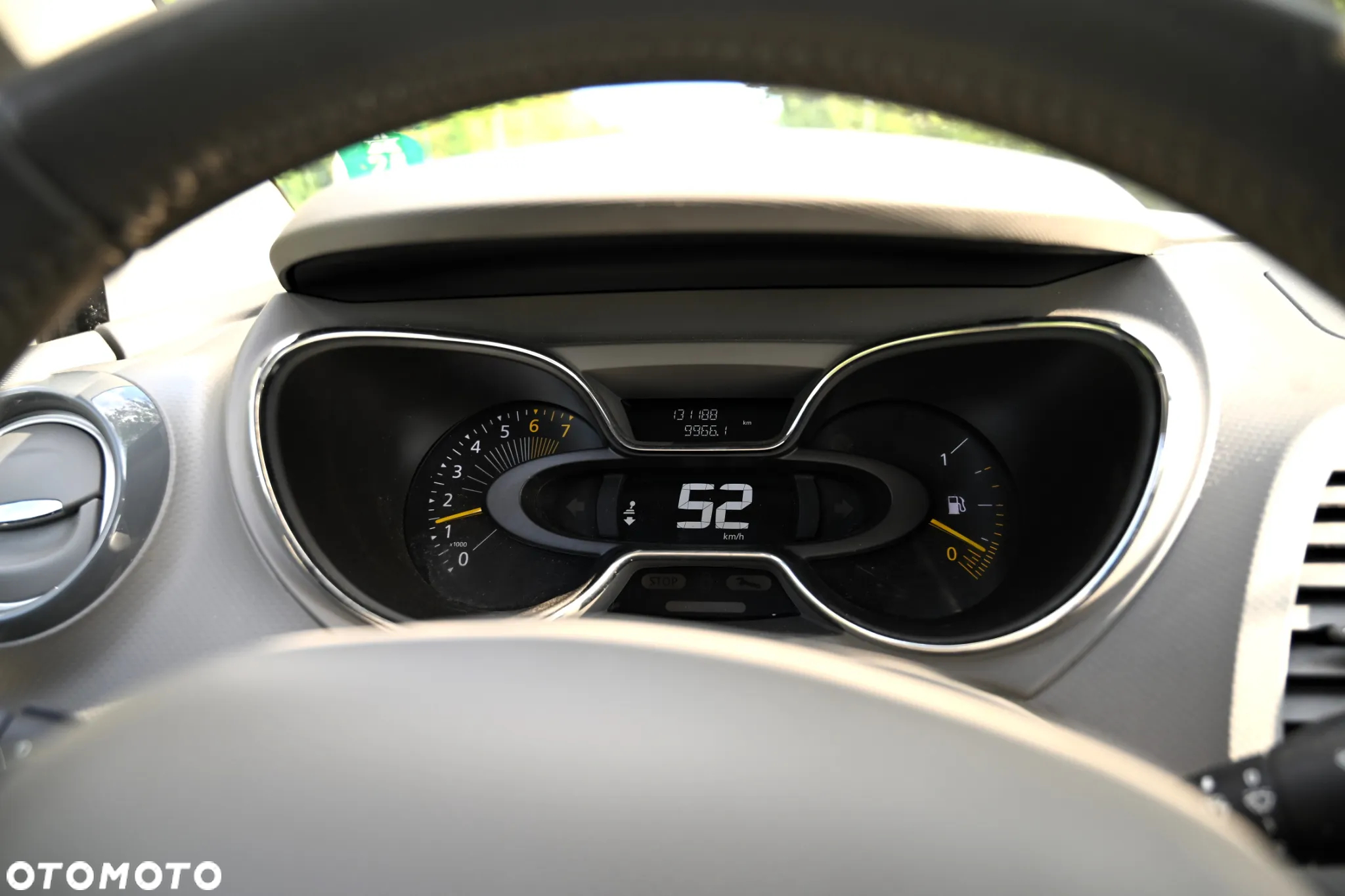 Renault Captur - 31