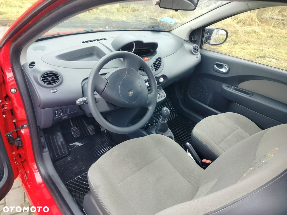 Renault Twingo 1.2 16V LEV eco2 - 12