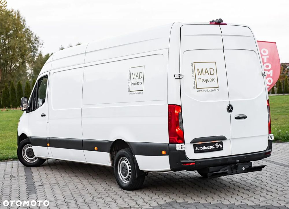 Mercedes-Benz Sprinter - 6