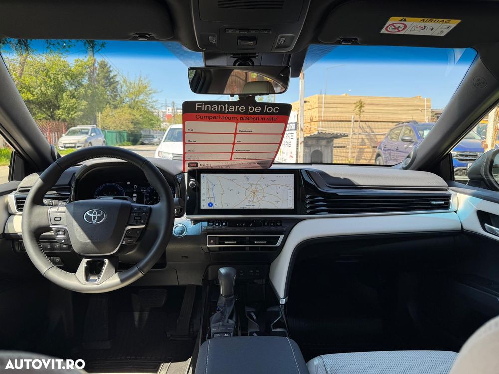 Toyota Camry 2.5 Business - 17