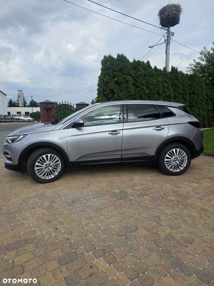 Opel Grandland X 1.2 T Innovation S&S - 9