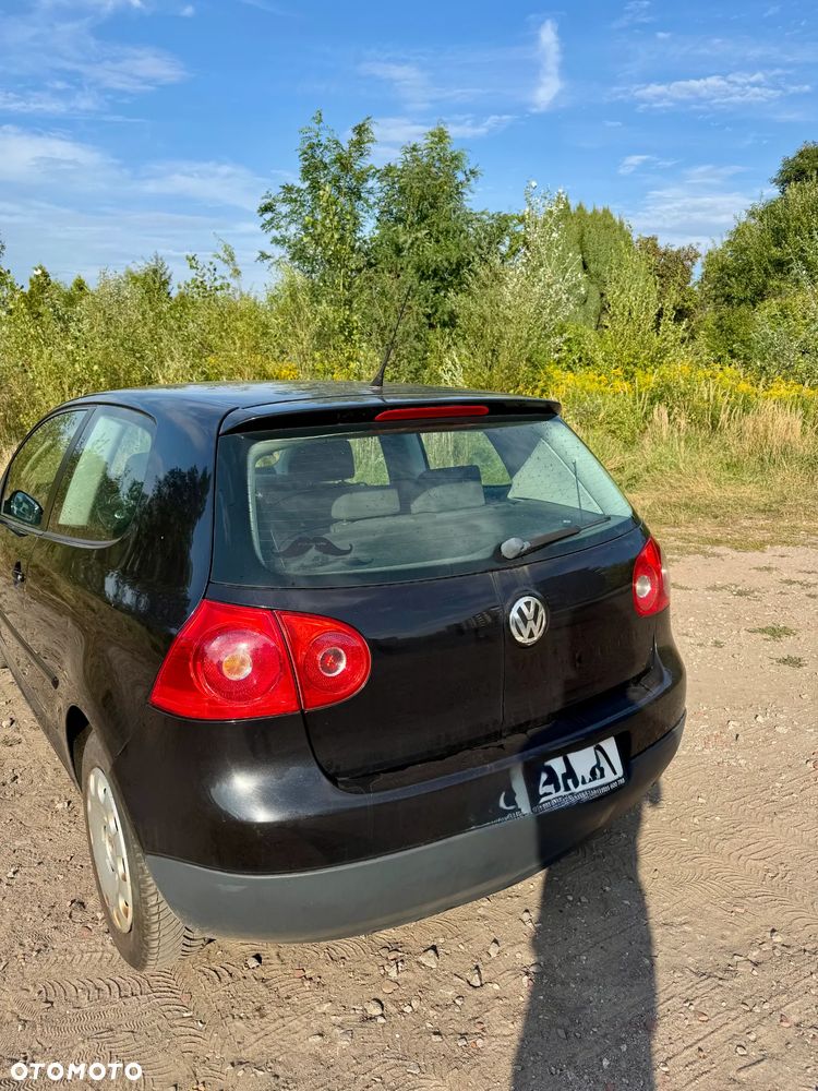 Volkswagen Golf V 1.6 FSI Comfortline - 13