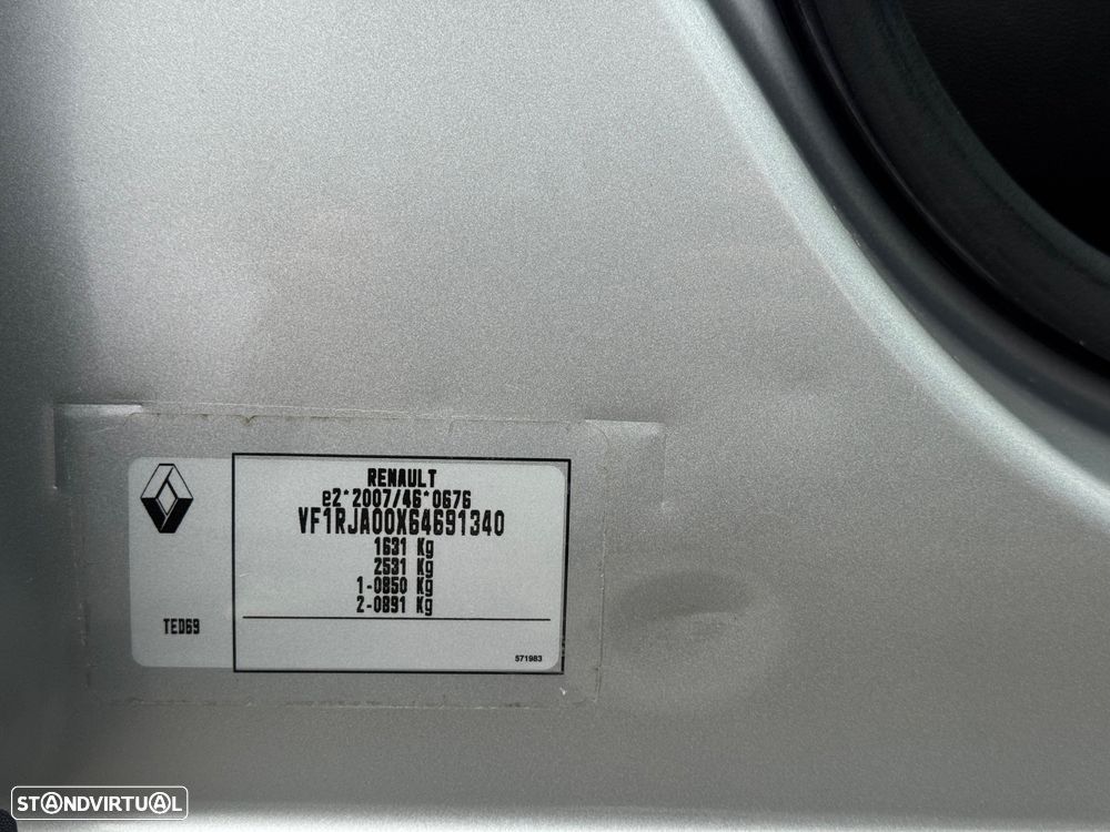 Renault Clio 1.0 TCe Intens Bi-Fuel - 25