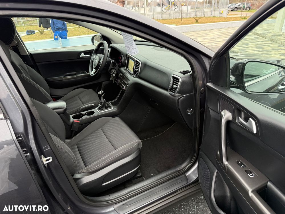 Kia Sportage 1.7 CRDI 2WD Spirit - 10