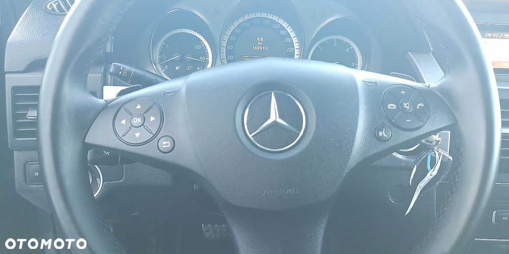 Mercedes-Benz GLK 220 CDI DPF 4Matic BlueEFFICIENCY 7G-TRONIC SPORT EDITION - 23