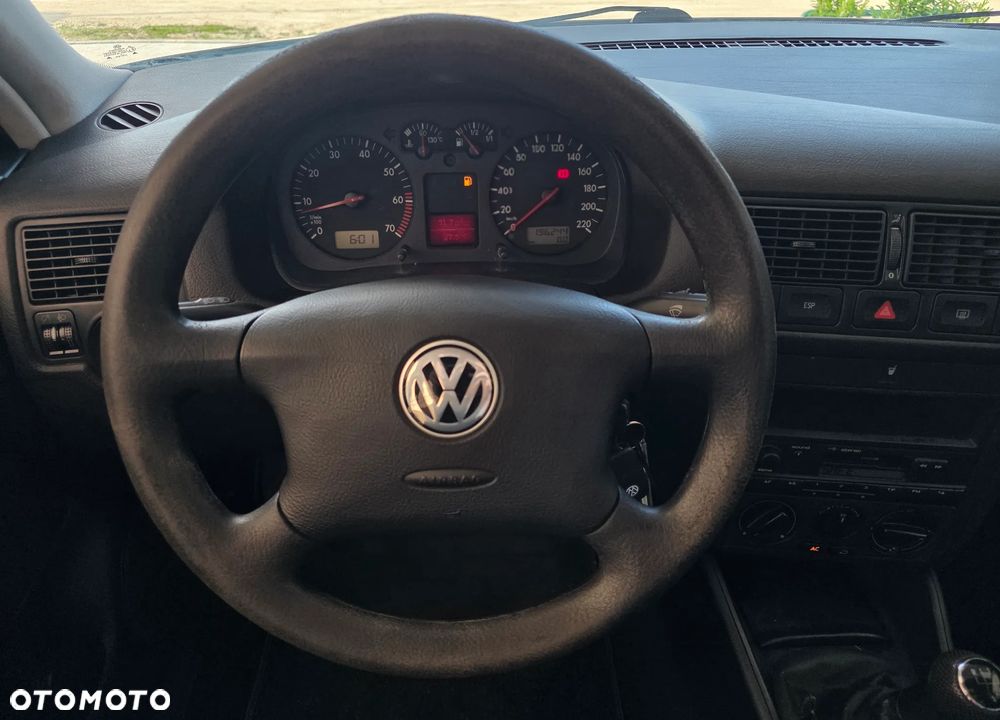 Volkswagen Golf 1.4 Comfortline - 11