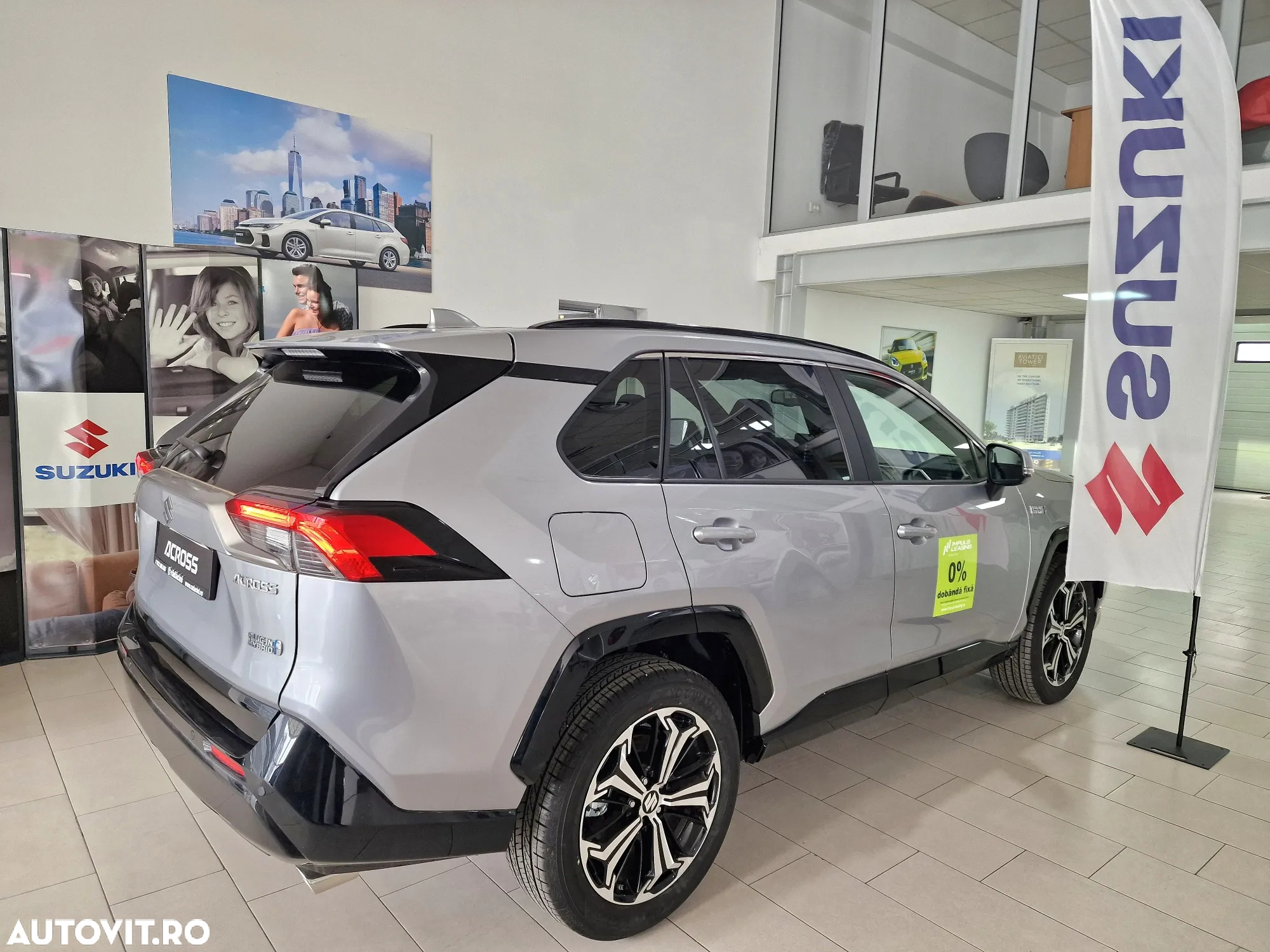 Suzuki Across 2.5 PHEV Luxus - 4