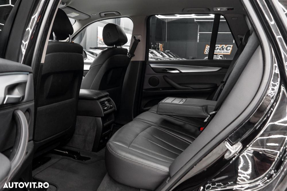 BMW X5 xDrive30d - 16