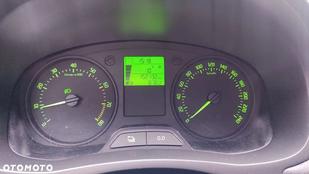 Skoda Fabia 1.2 HTP Fresh - 17