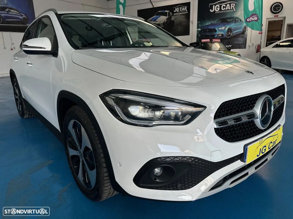 Mercedes-Benz GLA 200 7G-DCT Style - 3