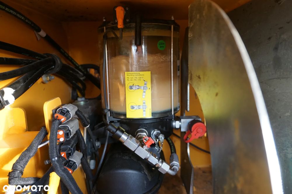 Liebherr R 920 LC - 14