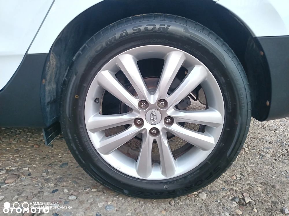 Hyundai ix35 2.0 2WD Comfort - 19