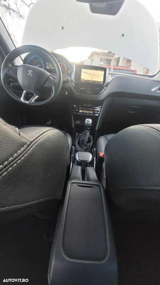 Peugeot 2008 BlueHDi FAP 120 STOP & START Allure - 35