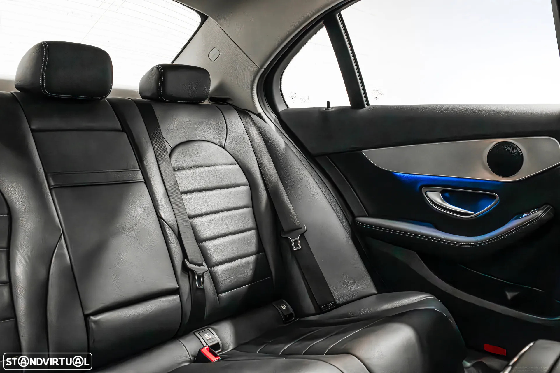 Mercedes-Benz C 350 e - 11