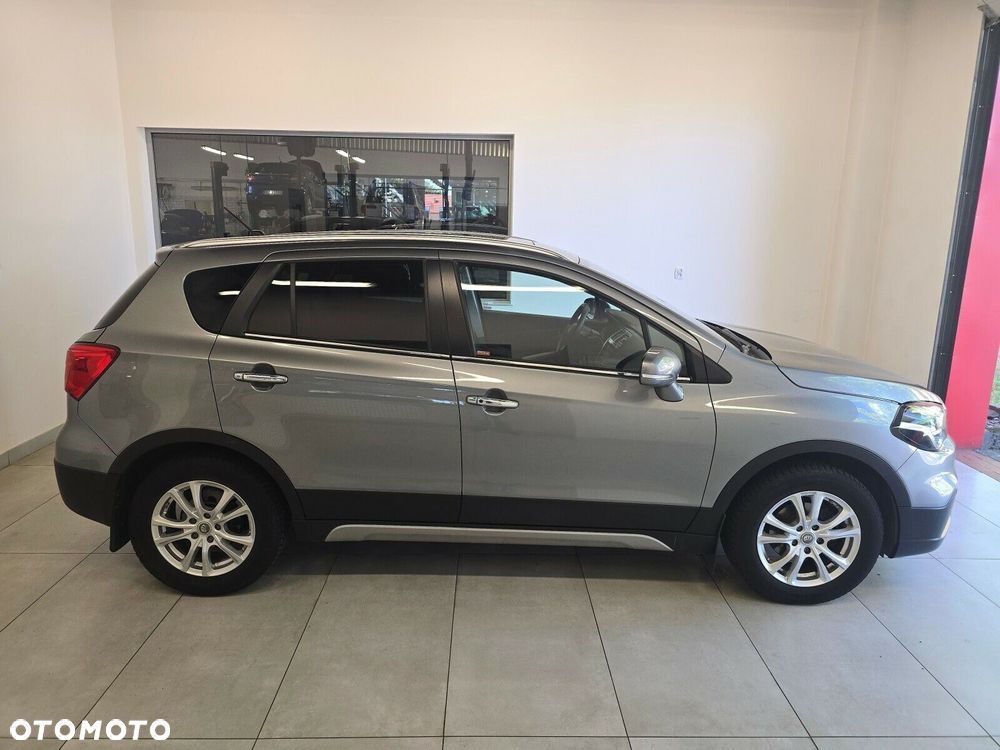 Suzuki SX4 S-Cross 1.4 T Elegance Sun 4WD - 7