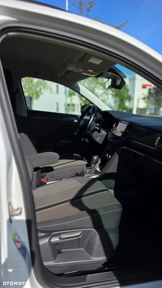 Volkswagen T-Roc 1.5 TSI ACT Advance DSG - 18
