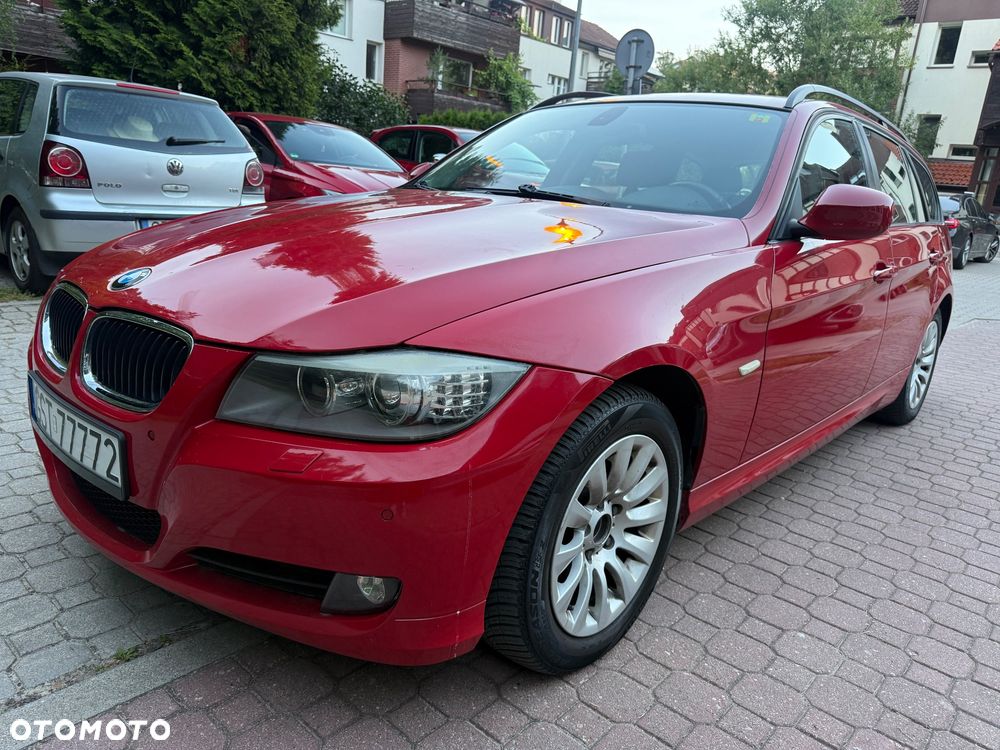 BMW Seria 3 320i - 1