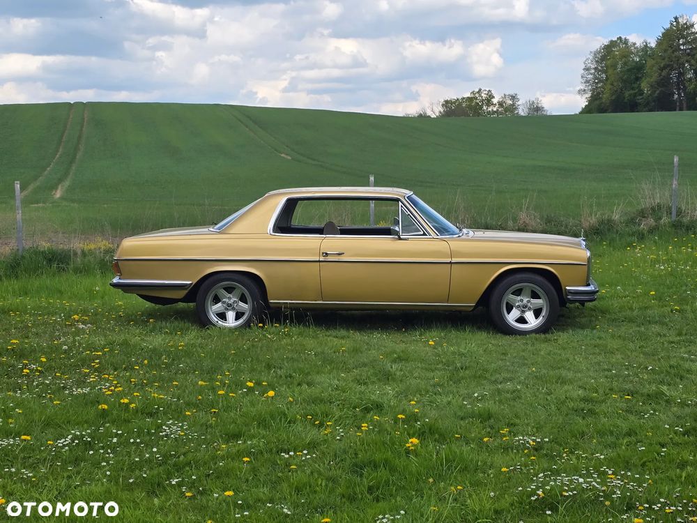 Mercedes-Benz 280 - 25
