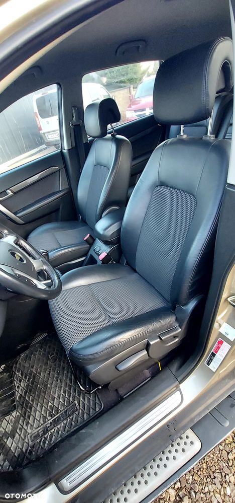Chevrolet Captiva 2.0 d LS 5os - 10