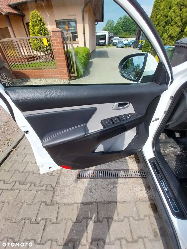 Kia Sportage - 17