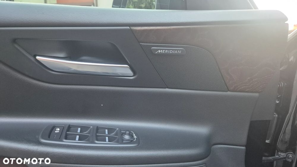 Jaguar XE - 5