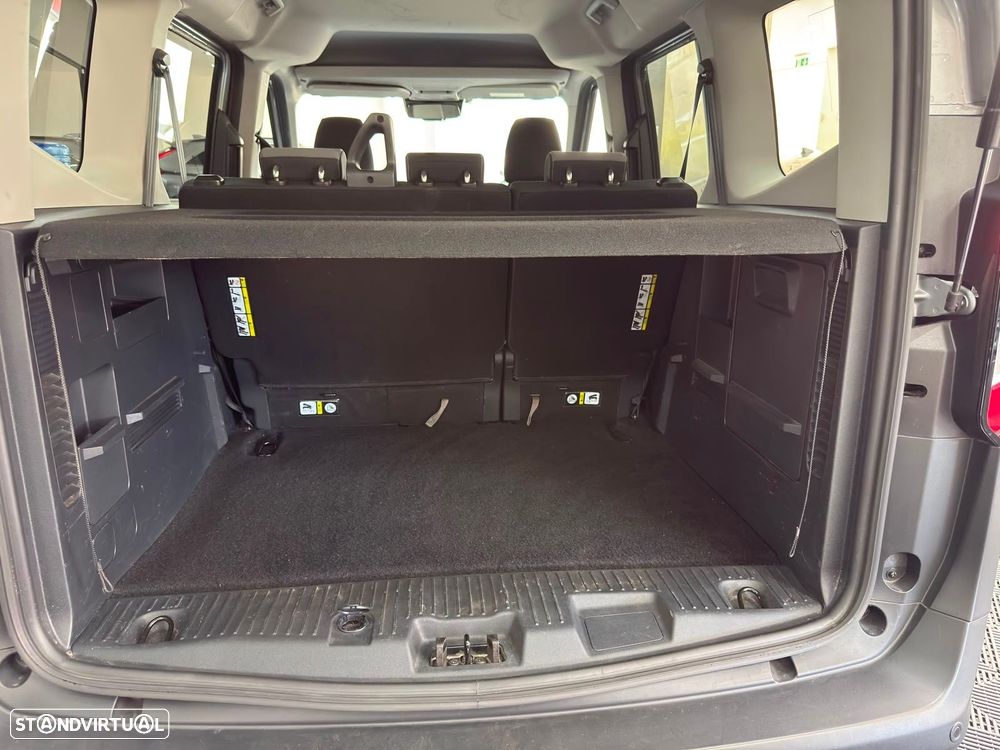 Ford Tourneo Courier 1.0 EcoBoost Titanium - 20
