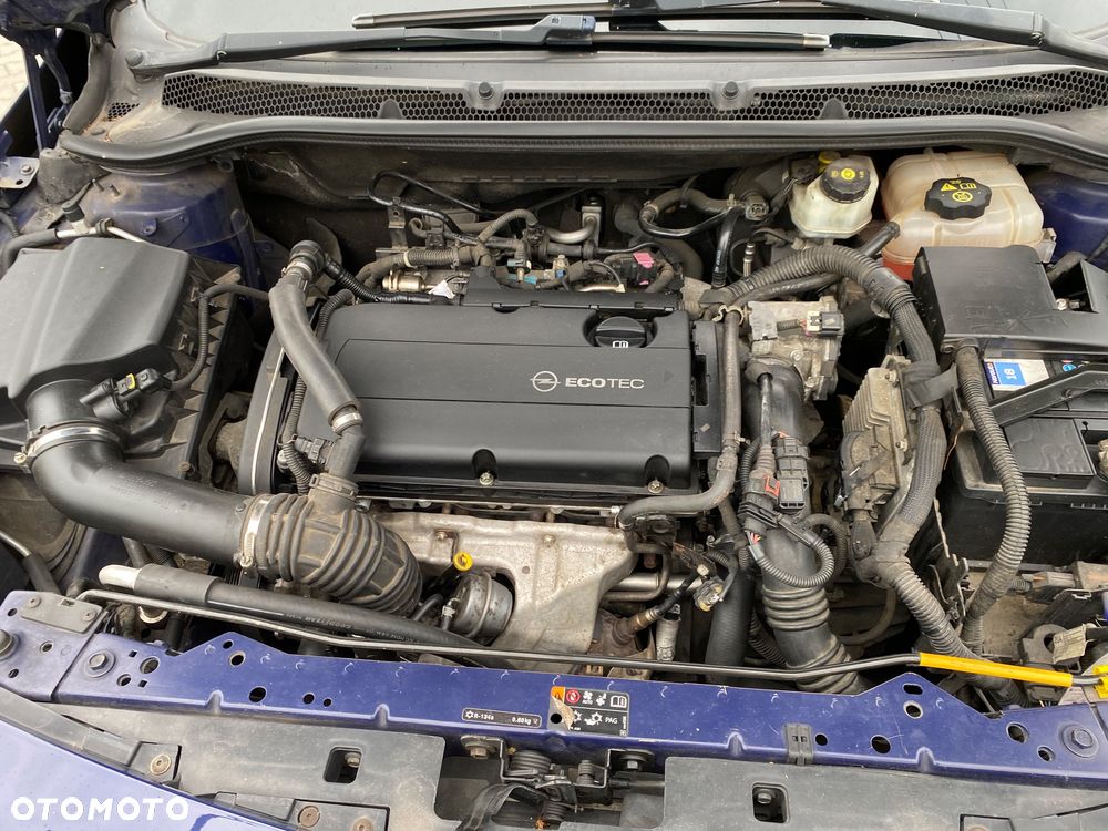 Opel Astra - 18