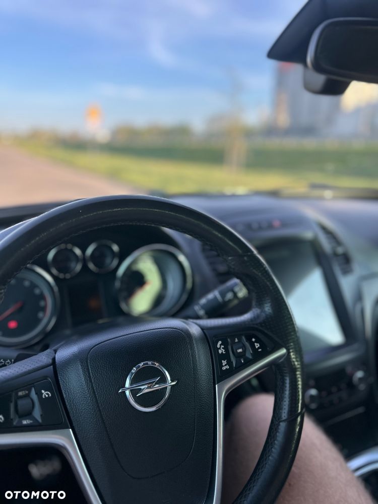 Opel Insignia 1.6 Turbo Cosmo - 26