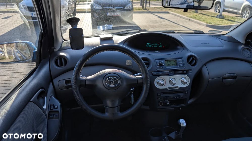 Toyota Yaris 1.3 Luna - 15