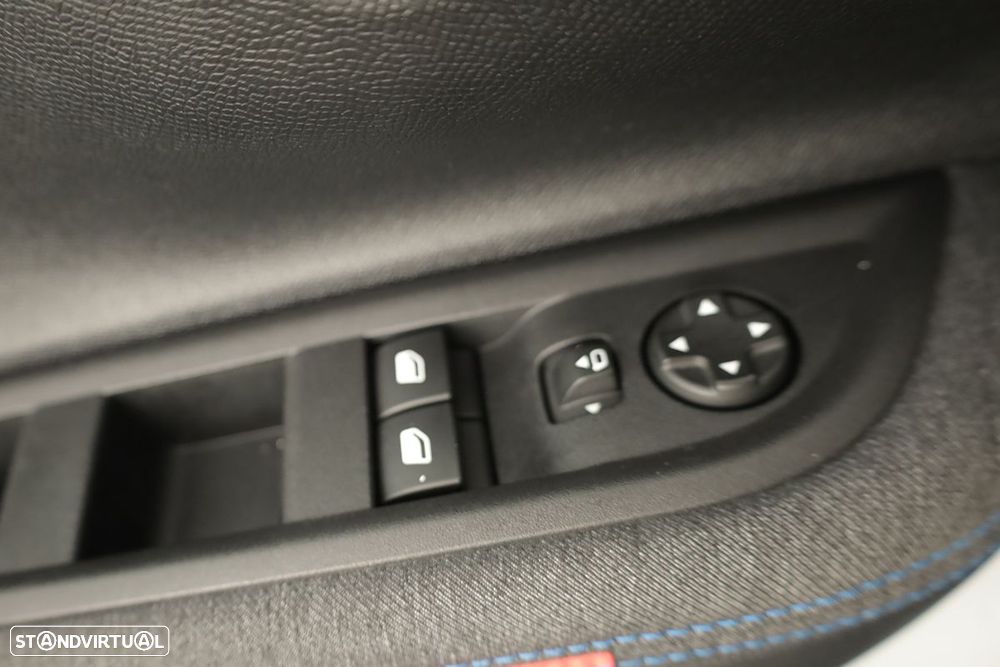 Citroën e-C3 44 kWh Autonomia Conforto Plus - 19