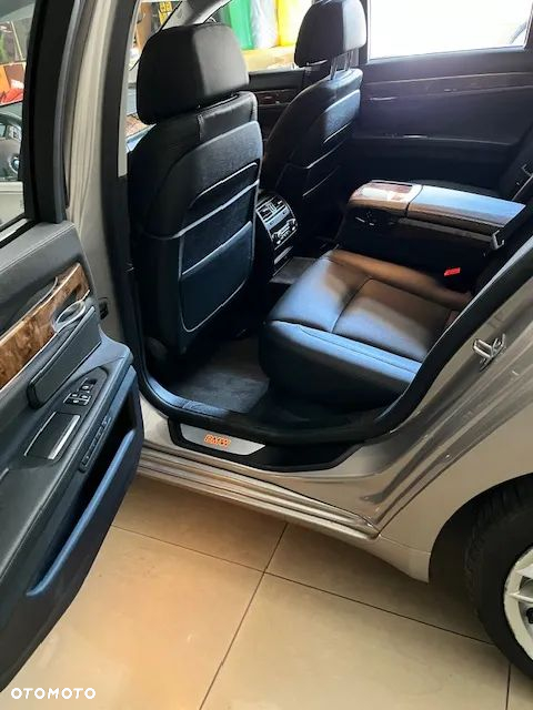 BMW Seria 7 740d xDrive - 20