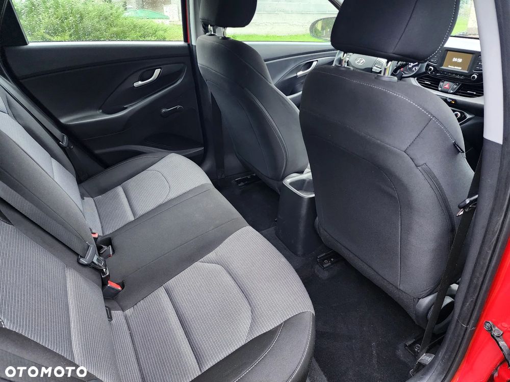 Hyundai i30 1.4 Trend - 35