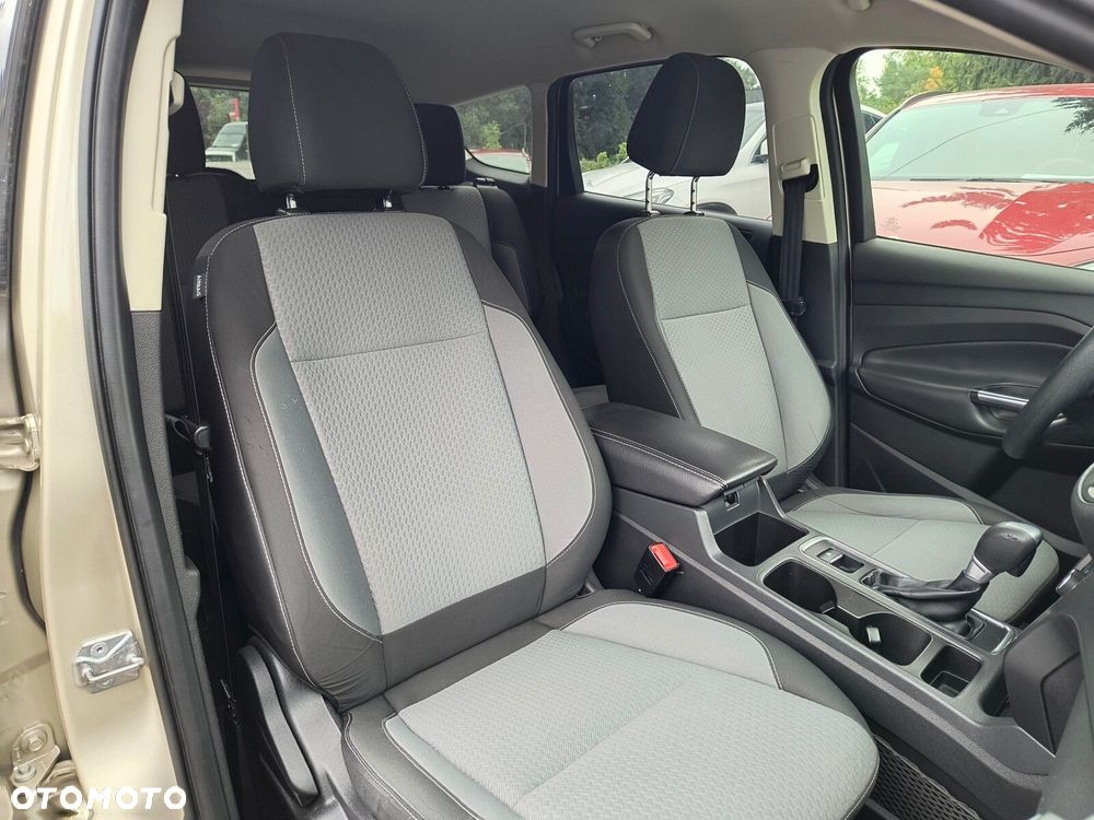Ford Escape - 15