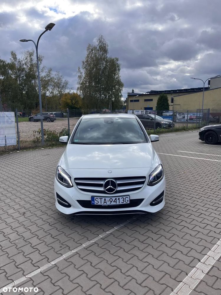Mercedes-Benz Klasa B 180 BlueEFFICIENCY Edition Style - 15