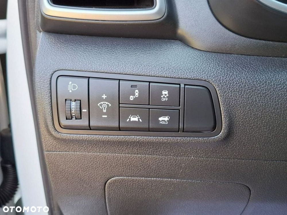 Hyundai Tucson blue 1.6 CRDi 2WD DCT Premium - 30