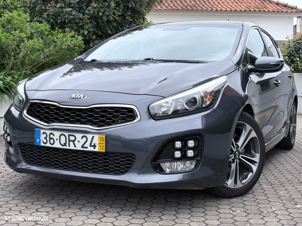 Kia Ceed 1.6 CRDi GT Line - 1