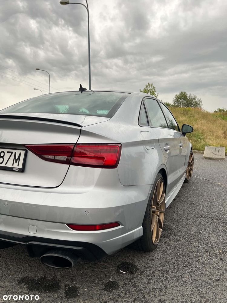 Audi RS3 Limousine - 6