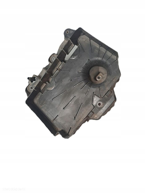 SKODA FABIA III 6V PODSTAWA AKUMULATORA 6C0915321D