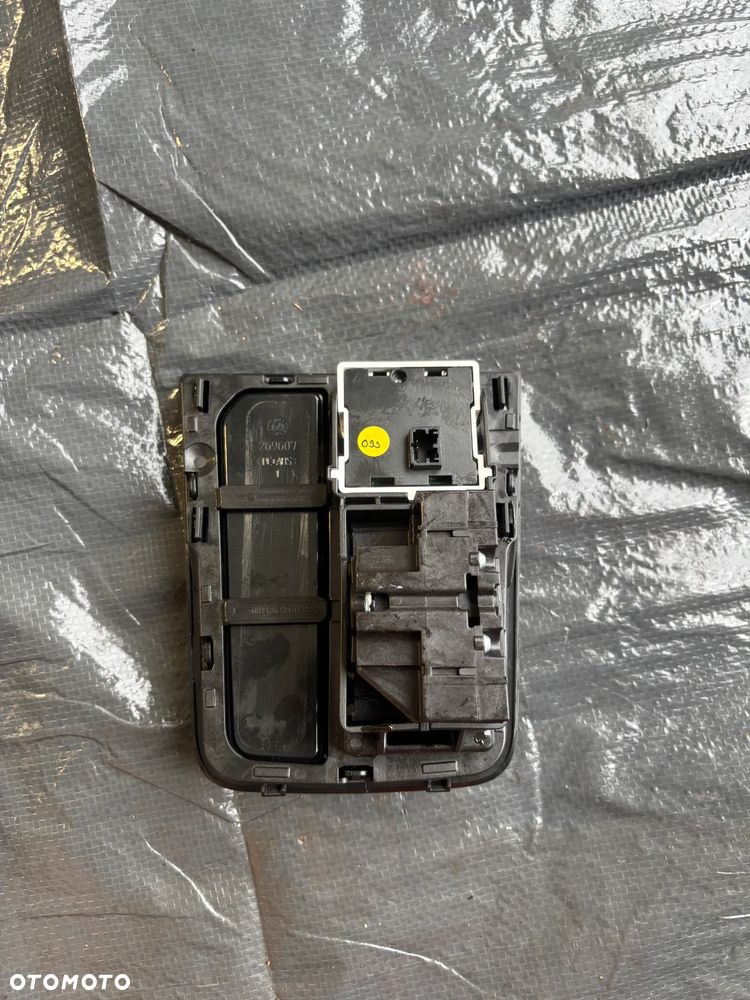 Vw Caddy V 2k7 lewarek wybierak biegów 2K7713059K - 2