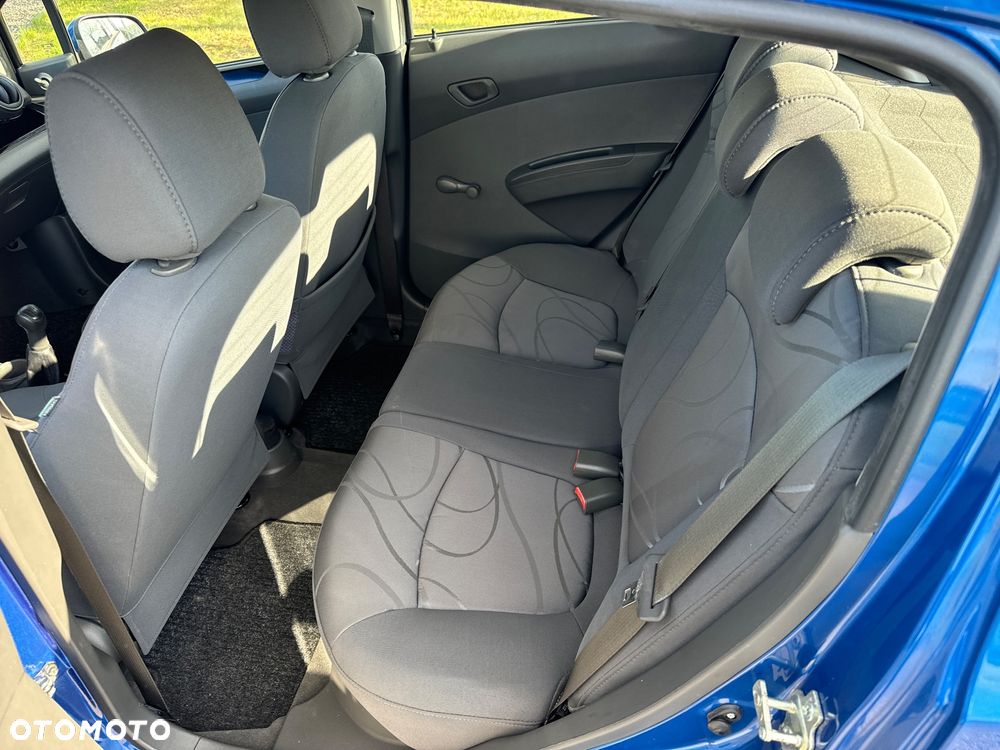 Chevrolet Spark 1.0 LT - 17
