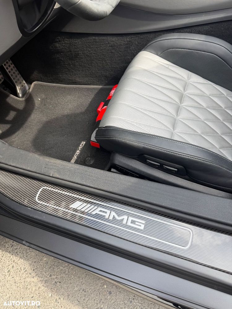 Mercedes-Benz AMG GT - 7